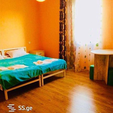 Lali Bed and Breakfast Tbilisi Buitenkant foto